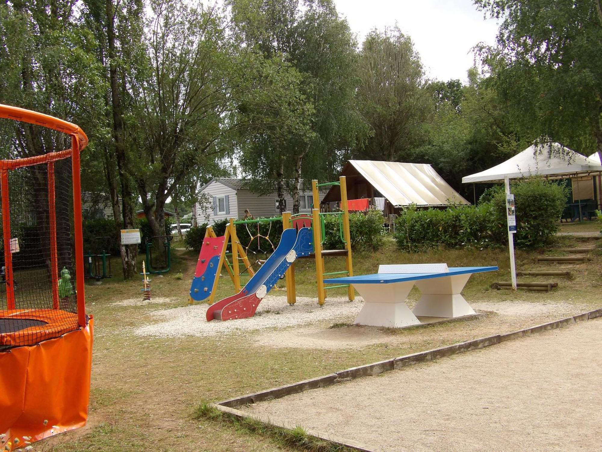Smile&Braudieres Mézières-sous-Lavardin Exterior foto